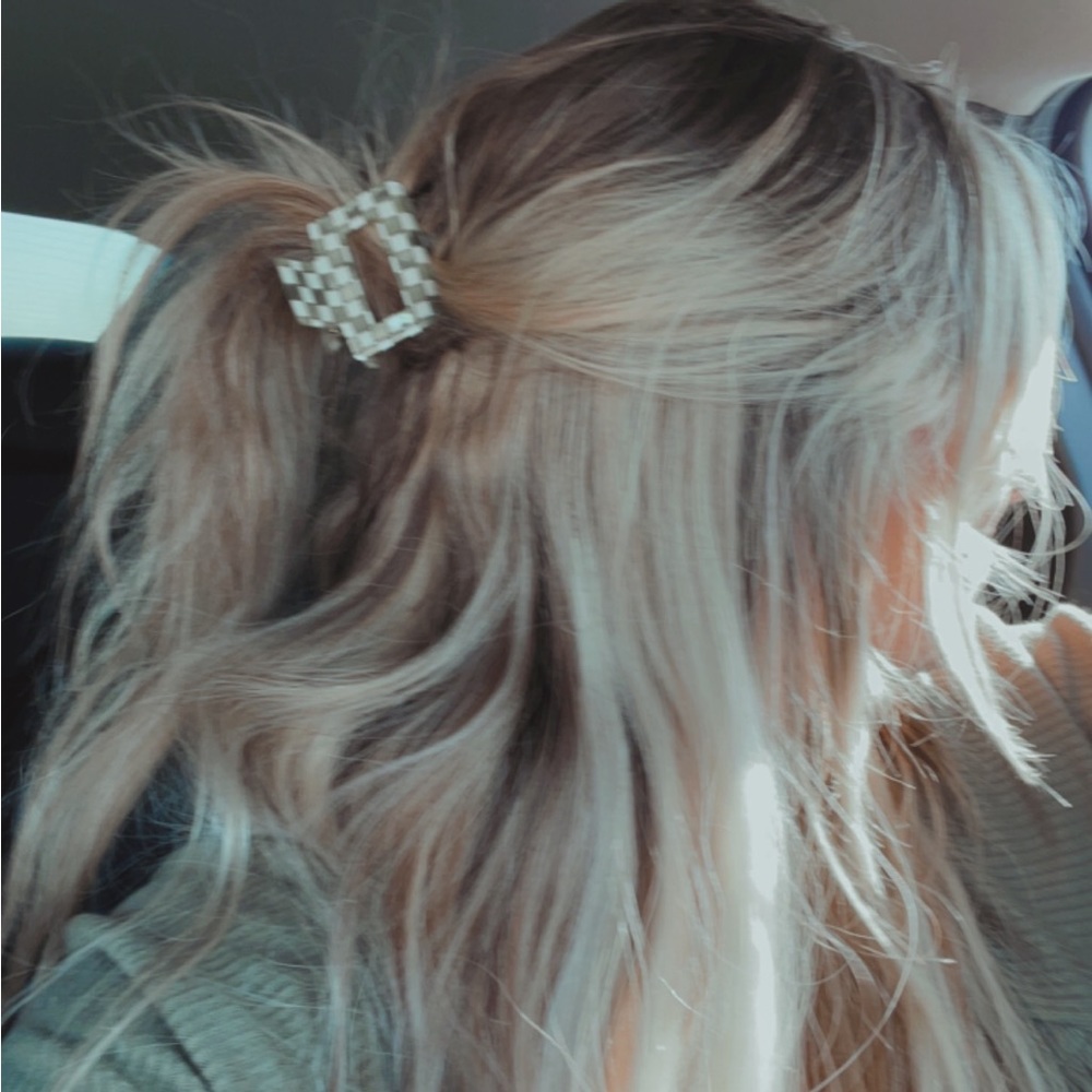 Meet your Posher, Madison